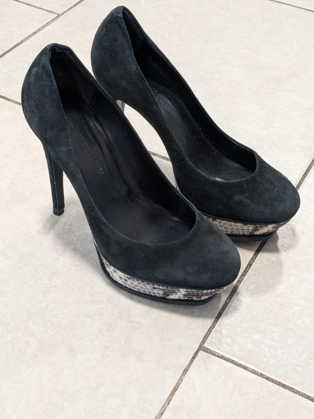 Pour La Victorie Black Suede Platform High Heel Pumps with Snake-Print Accent
